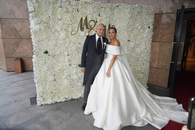 Mihajilo Šaulić, sin pokojnog pjevača Šabana Šaulića, i njegova izabranica Marina Velimirović izgovorili su sudbonosno "da" 