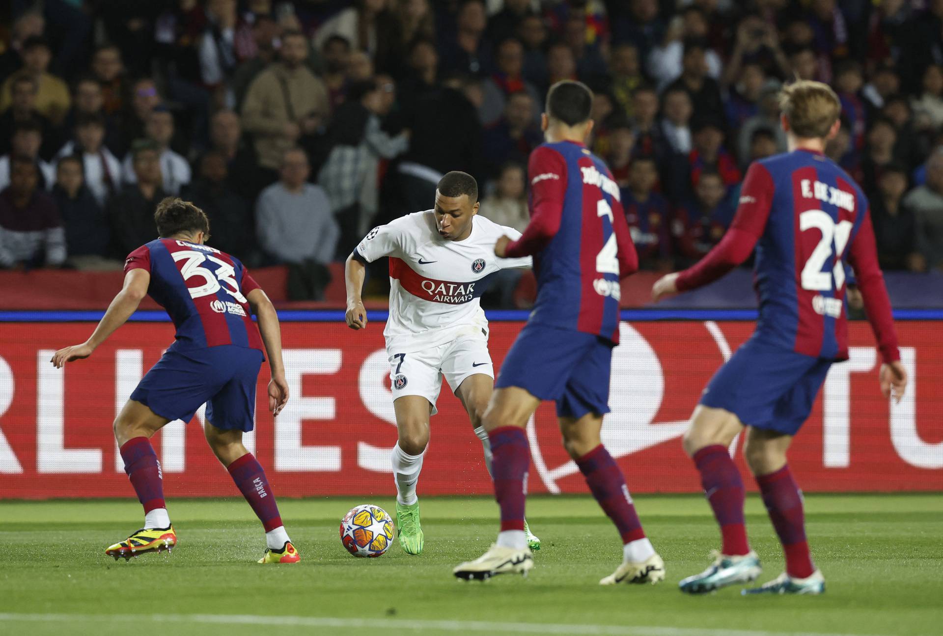 Champions League - Quarter Final - Second Leg - FC Barcelona v Paris St Germain