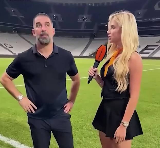 FOTO Srnin kolega pokušao je sve. Samo da ne pogleda u nju