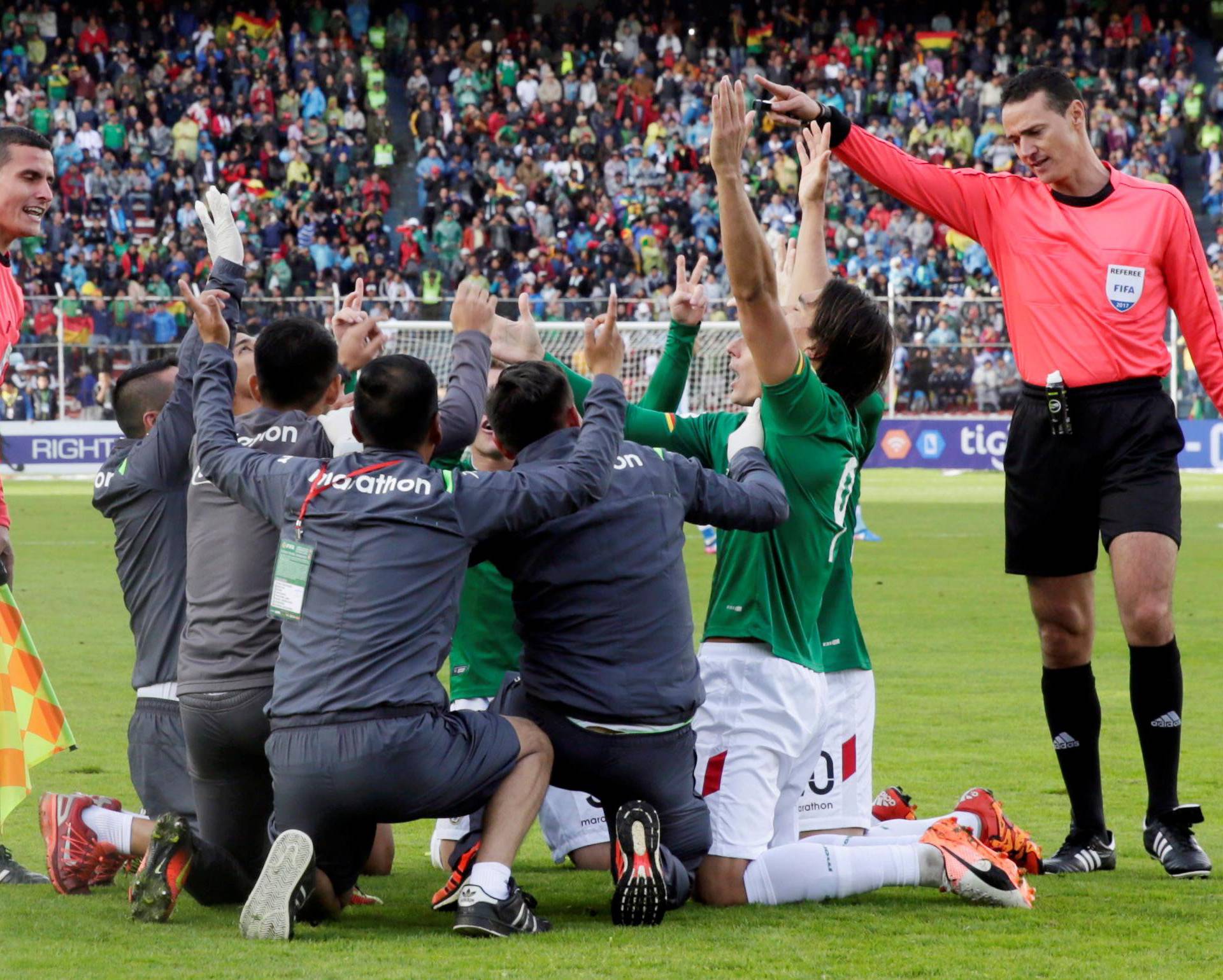 Football Soccer - Bolivia v Argentina - World Cup 2018 Qualifiers