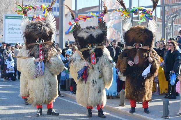Šibenski karneval na gradskim ulicama