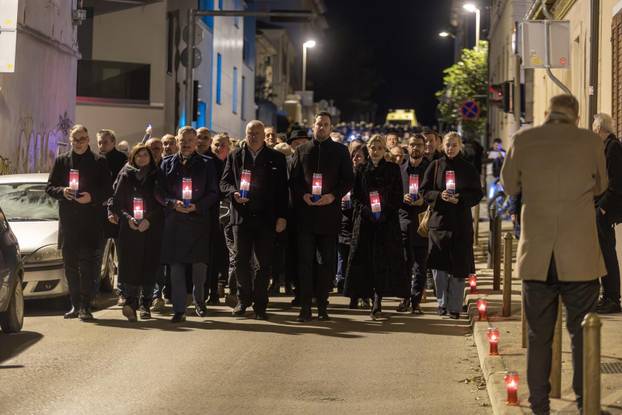 Pula: Održan mimohod u povodu obilježavanja Dana sjećanja na žrtvu Vukovara i Škabrnje