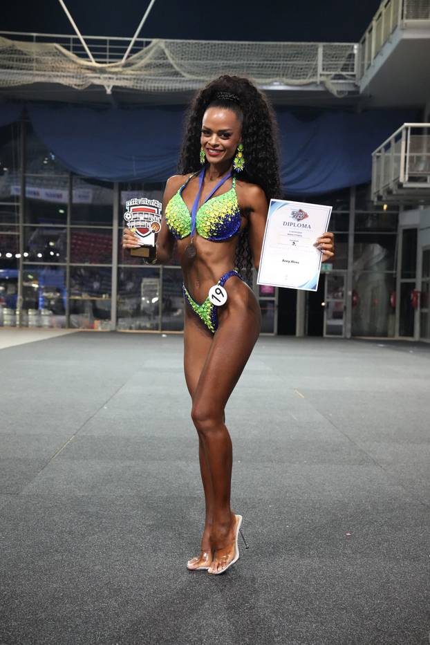 FOTO Vruća izdanja Cro Brazilke Anny koja je zablistala u Riju!