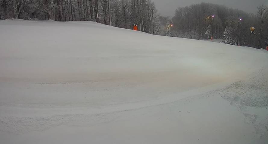 FOTO/VIDEO Pogledajte kako je snijeg zabijelio cijelu Hrvatsku, padat će i dalje, na moru bura
