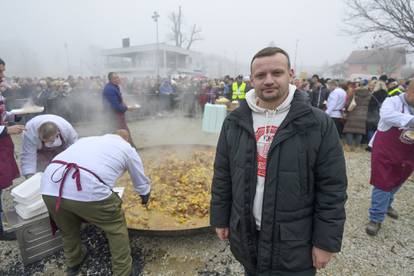 FOTO U Oroslavju pripremljena najveća peka na svijetu