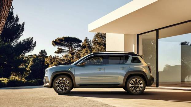 FOTO Povratak legende: Vratio se Renault 4. Veći je od Clija, ide na struju ima i pomični krov