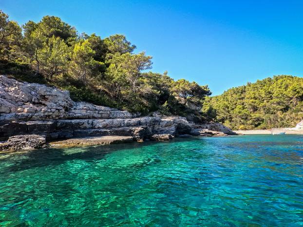 Vela Luka: Podmorje južne strane otoka Korčule
