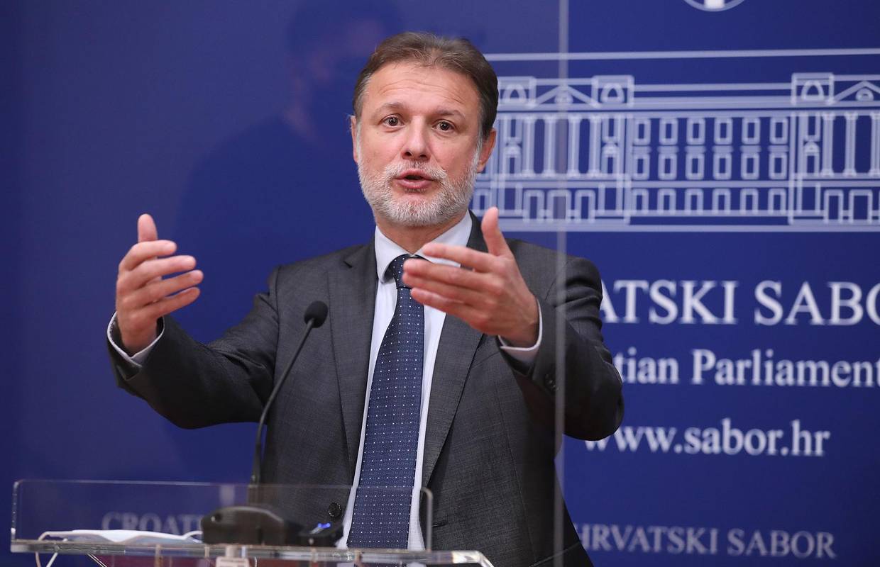 'Hvala svim našim radnicima koji svoj posao obavljaju savjesno i na boljitak zajednice'