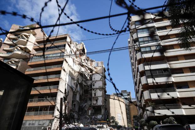 Aftermath of an Israeli strike carried out on Wednesday, in Tallet El Khayat in Beirut
