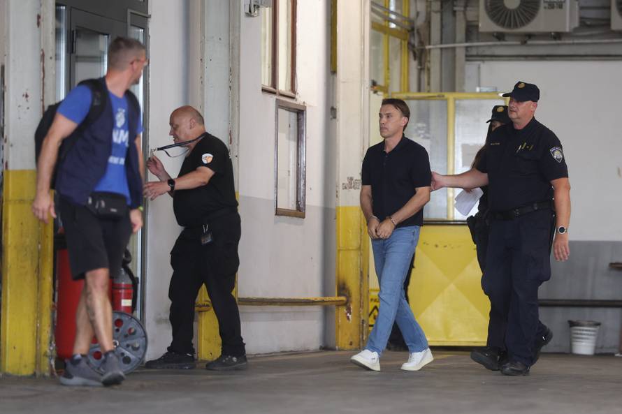 Zagreb: Dario Šimić doveden je na isptivanje u USKOK 