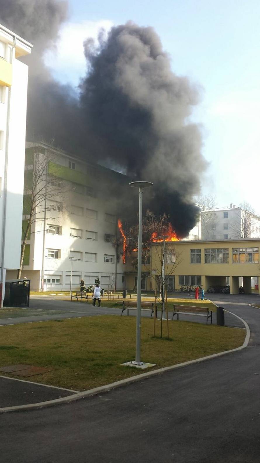 Požar u studentskom domu, u metežu je stradala prolaznica