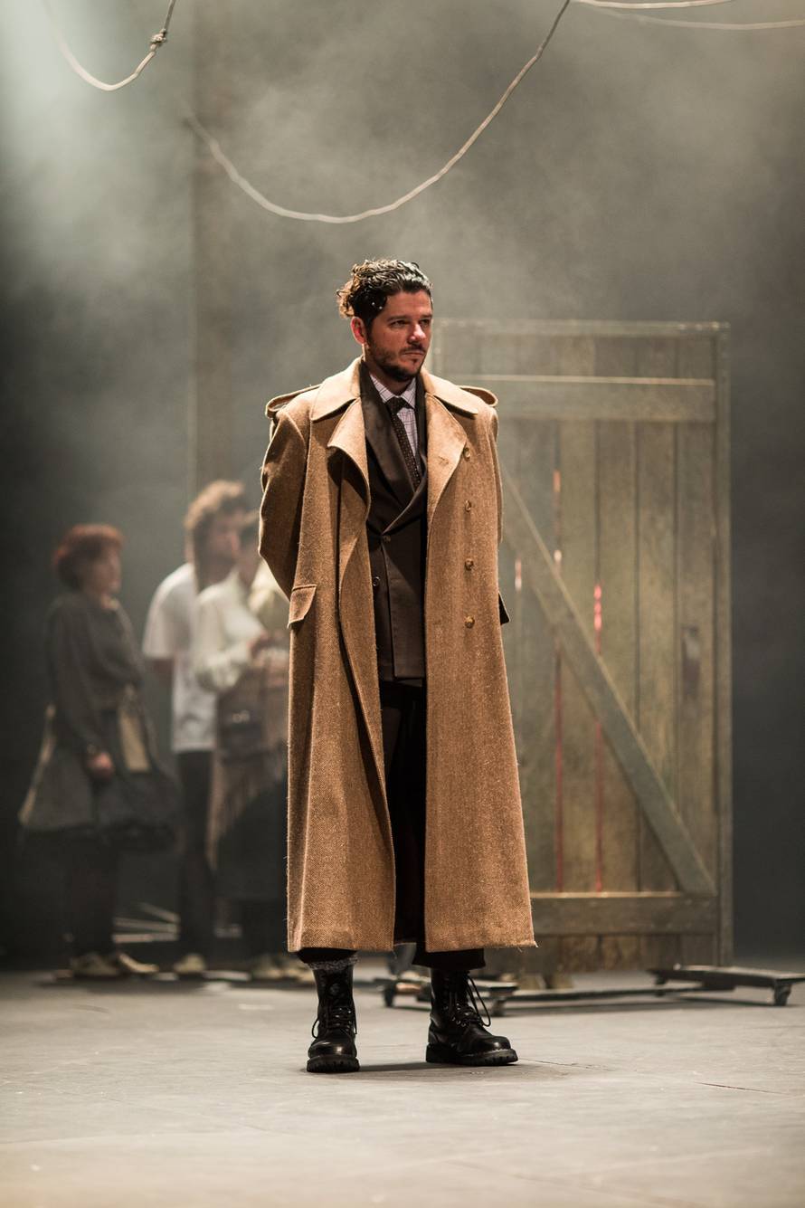 Woyzeck zbog ljubomore ubija ljubavnicu: Idu li bogati u rat?