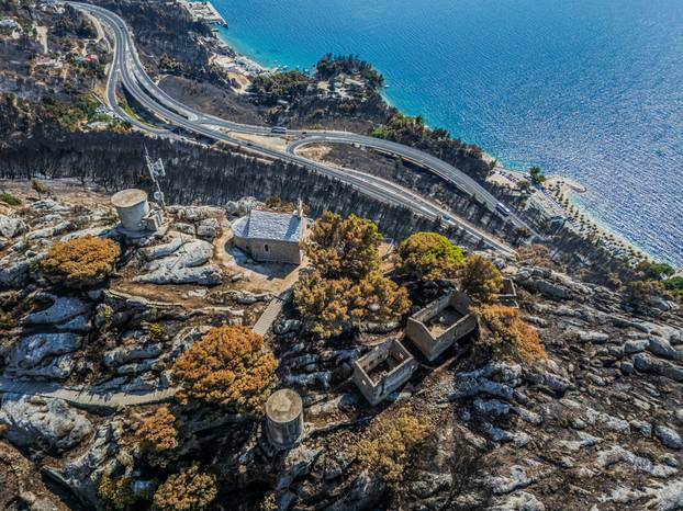 Omiš Borak:  Posljedice požara u mjestu Borak iznad Omiša