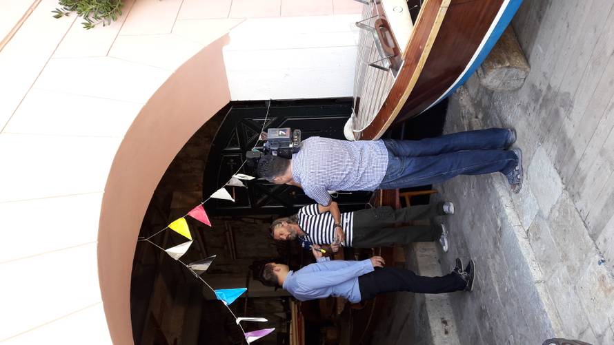 'Ukrali su mi mali drveni gliser kakav je vozio i James Bond'