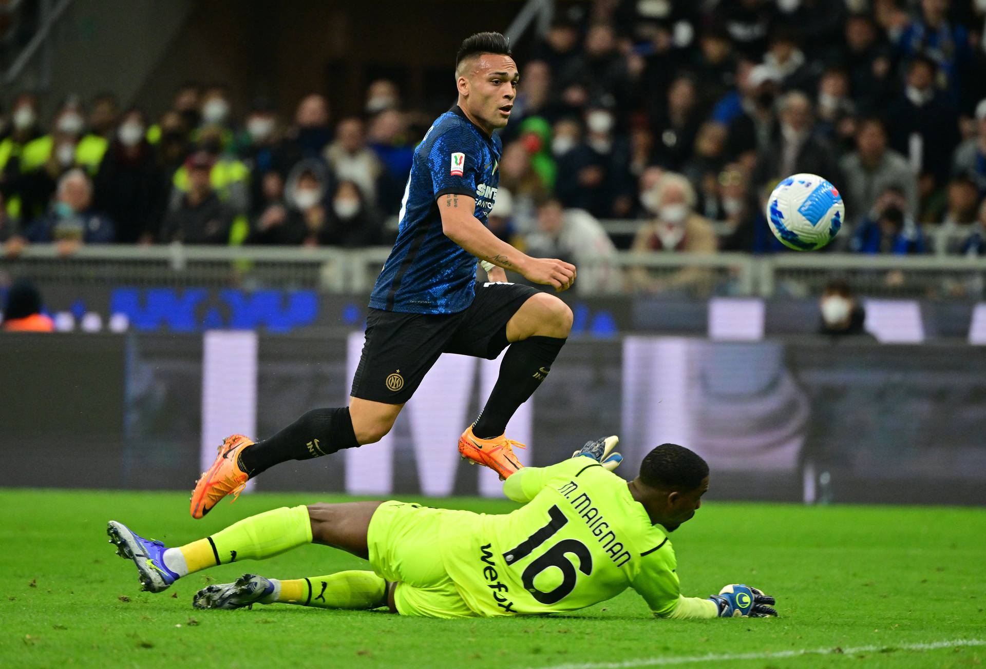 Coppa Italia - Semi Final - Second Leg - Inter Milan v AC Milan