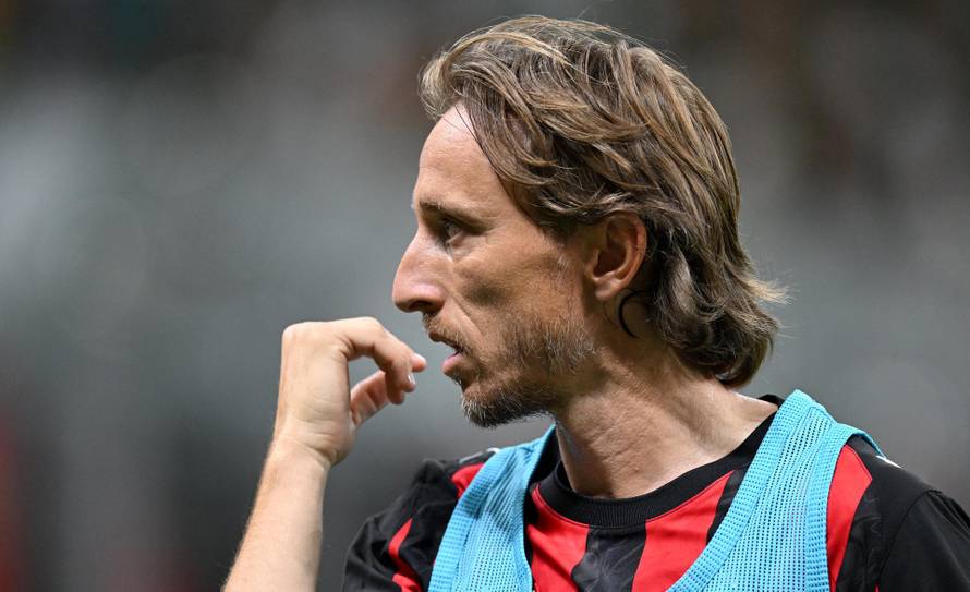 Coppa Italia - AC Milan v Bari
