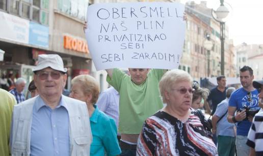 Traže 60 posto pojeftinjenja: Riječani na ulici zbog grijanja