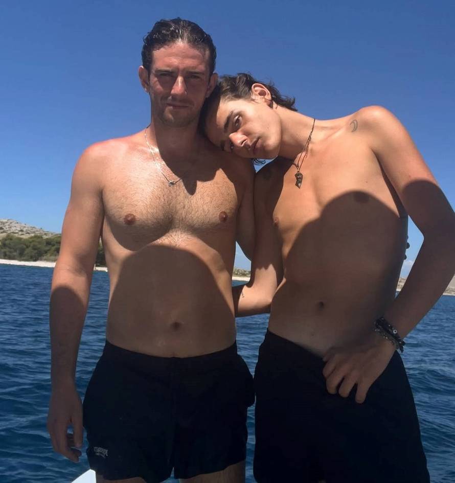 Ljubav cvjeta! Marko Bošnjak je prvi put pokazao dečka...