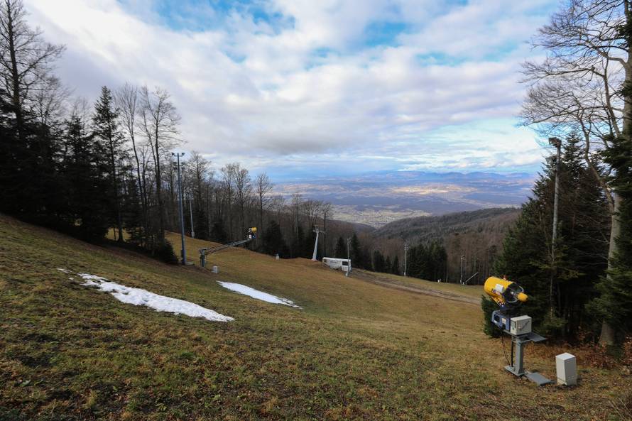 U prvim danima siječnja zagrebačko Sljeme bez hladne zime i pravog snijega