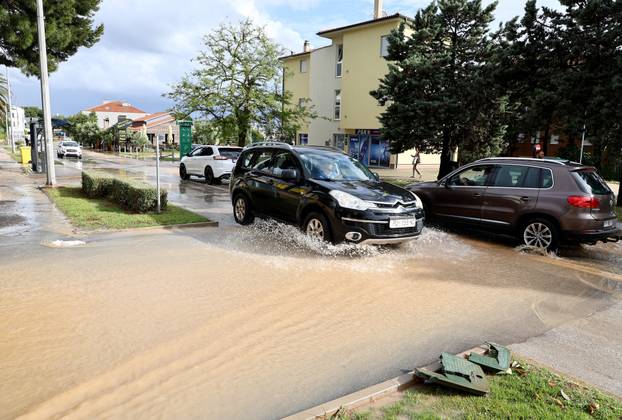 Potopljene ulice Medulina nakon jakog nevremena