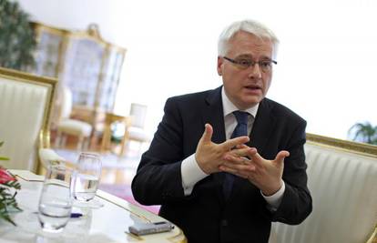 Josipović za srpski list Danas: Sada je vrijeme da se led otopi