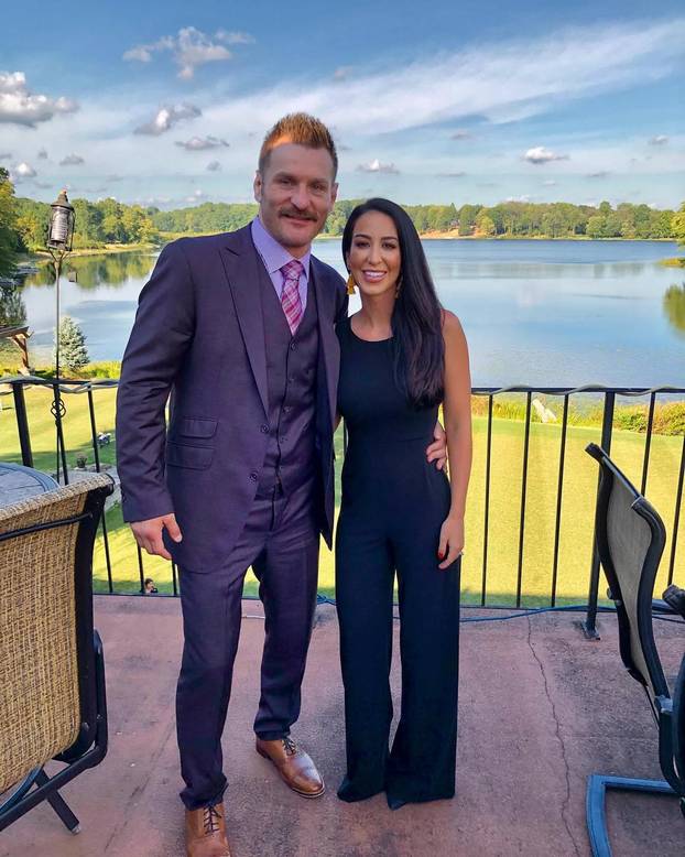 FOTO Tko je Ryan Marie Miočić? Atraktivna medicinska sestra osvojila je srce našeg borca...