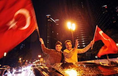U slavlju u Turskoj jedna je nedužna osoba poginula
