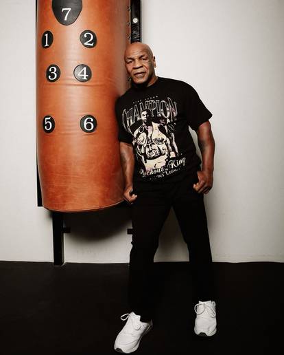 FOTO Kakva mrcina! Mike Tyson šokirao transformacijom uoči borbe protiv 30 godina mlađeg