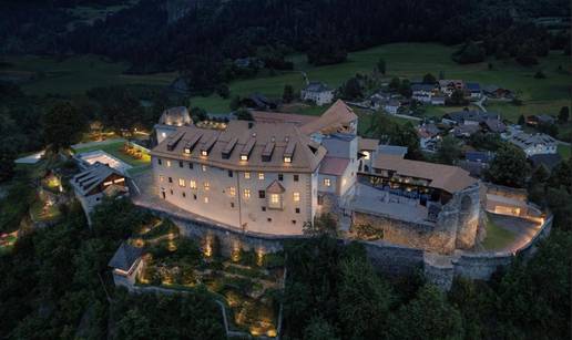 FOTO Ovaj dvorac u Dolomitima pretvoren je u hotel iz snova &ndash; interijeri ostavljaju bez daha