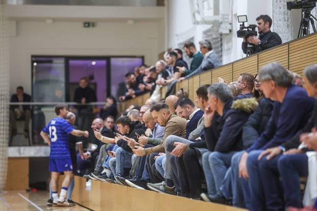 Zagreb: Veterani Dinama i Hajduka odigrali humanitarnu utakmicu