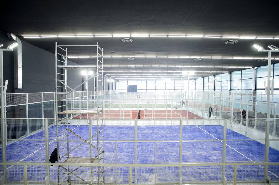 'Svaka čast Slavenu. Treba ići van, ovdje se nema ni za kiflu'