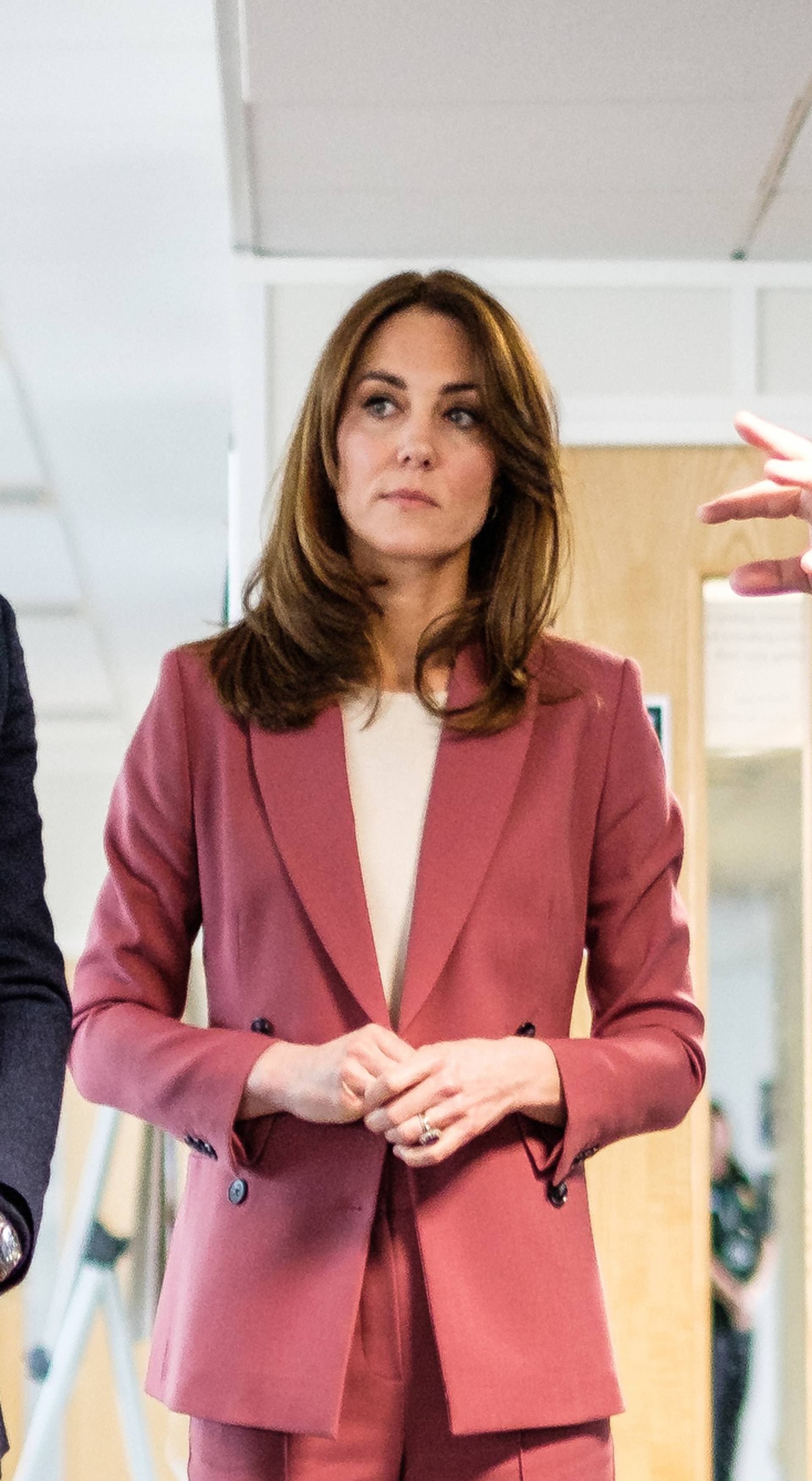 Britanci su otkrili tko je napisao govor Kate Middleton o raku