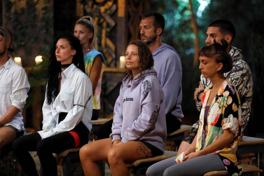 Crveno pleme je jednoglasno odlučilo, Ana opet ide u duel: 'Ne žele me ovdje, ali briga me'