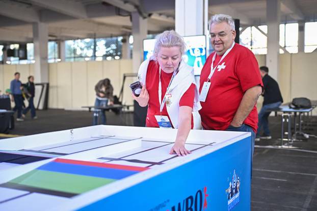Zagreb: Otvorenje međunarodne robotičke olimpijade