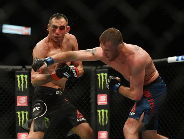 MMA: UFC 249-Ferguson vs Gaethje