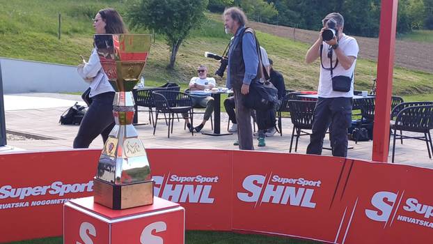 FOTO Kako li se sjaji! Evo gdje trofej HNL-a čeka novog prvaka