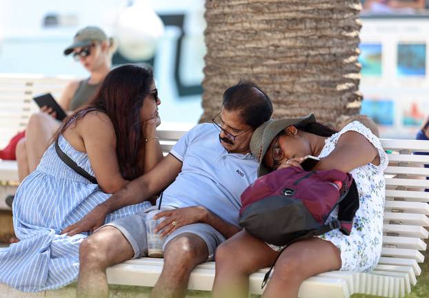 Split: Započelo je ljeto visokih temperatura