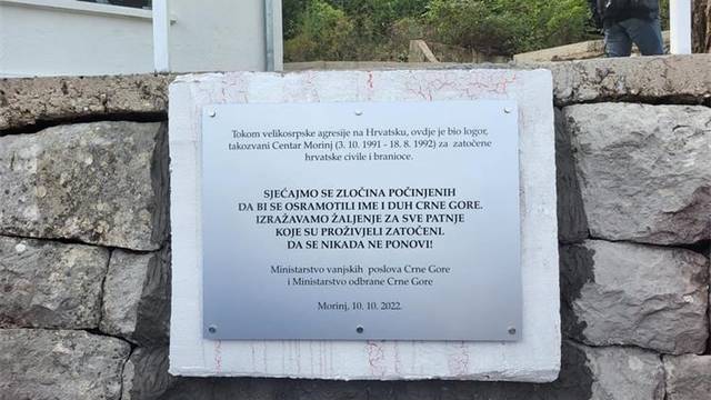 Inspekcija naložila uklanjanje spomen ploče u Morinju, vojska Crne Gore spriječila je ulaz