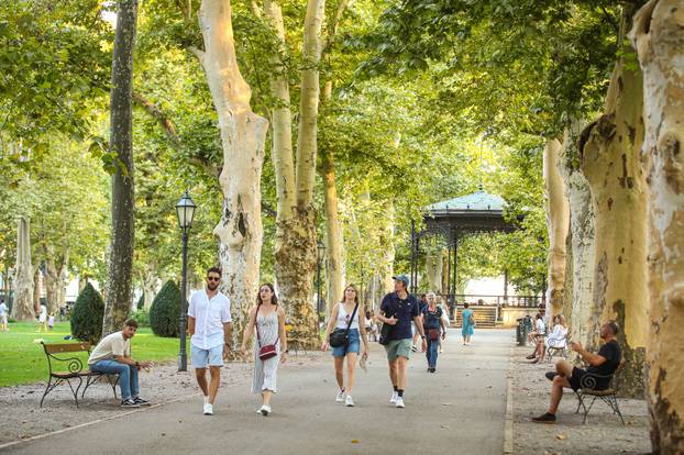 Zagreb: Ljetna atmosfera grada uslijed toplinskog vala