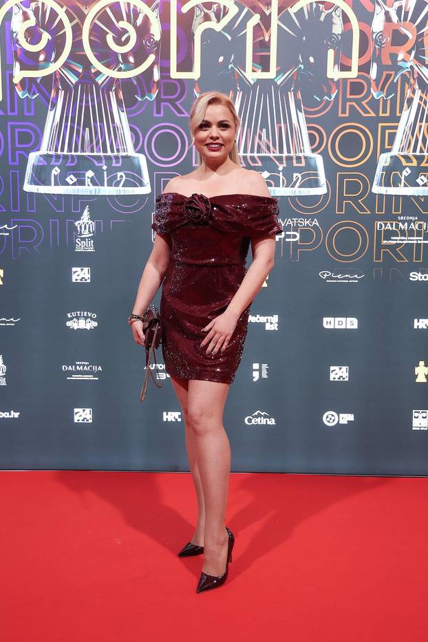 Split: Dolazak uzvanika na svečanu dodjelu 33. glazbene nagrade Porin