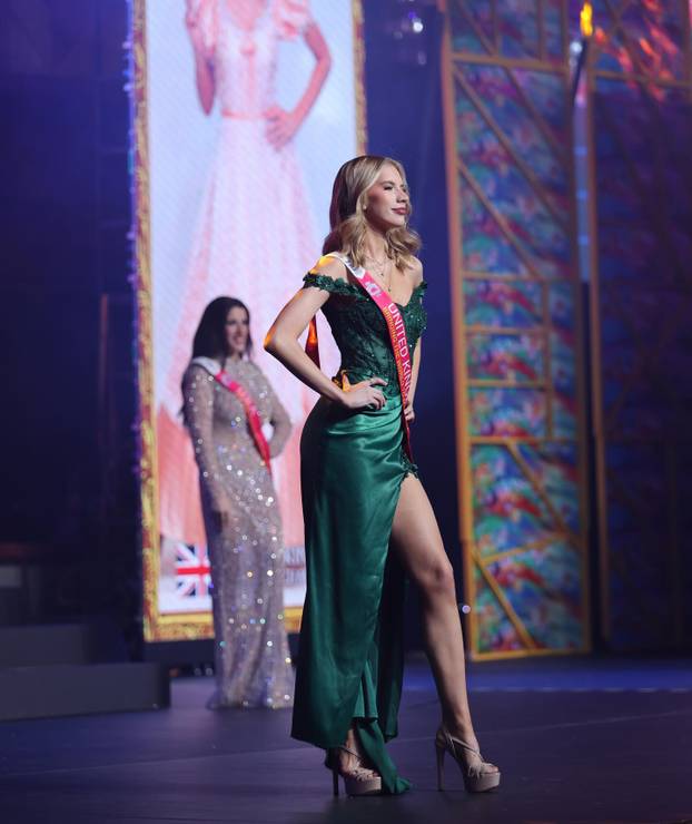 FOTO Grace bi mogla postati prva gay Miss Engleske: 'Želim rušiti stereotipe o ženstvenosti'