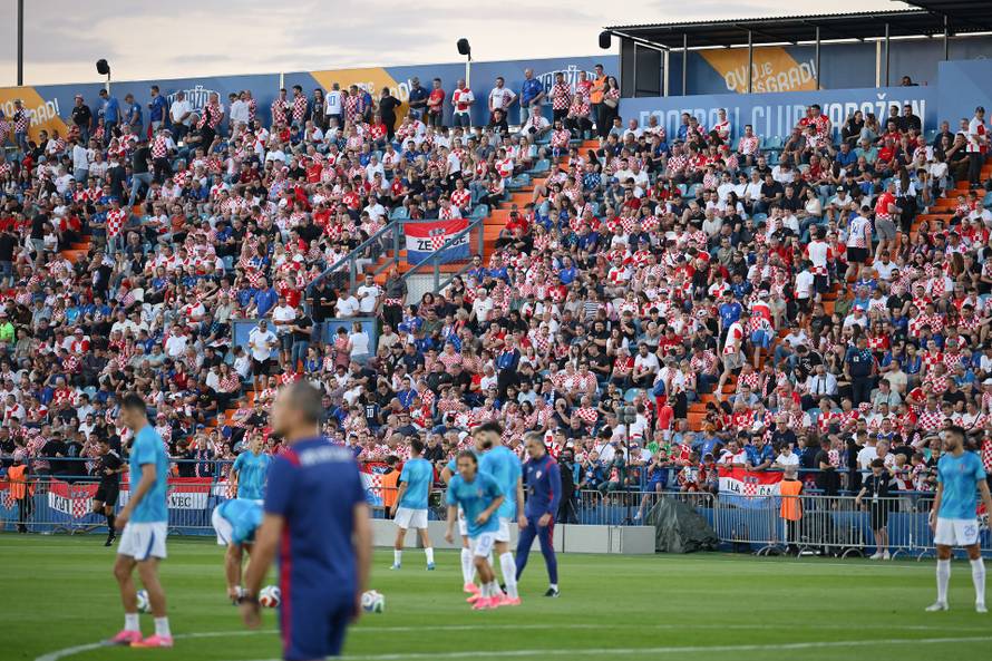 Atmosfera na tribinama tijekom prijateljske utakmice između Hrvatske i Slovenije