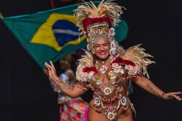 Zagreb: Nastup folklornih skupina u sklopu Međunarodne smotre folklora 