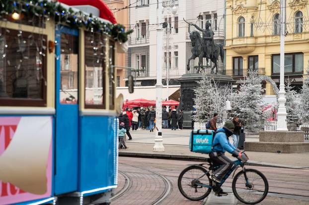 Zagreb: Subotnje prijepodne u centru grada 