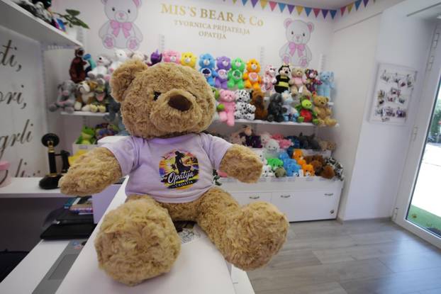 24sata Opatija: Trgovina Miss Bear & Co za vlastoručnu izradu plišanaca