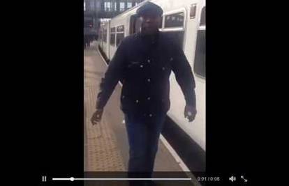 'Uđite, dragi gospon': Navijači West Hama izrugali su rasiste