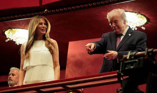 Trumpova psiholo&scaron;ka nesposobnost u rafalima la&zcaron;i