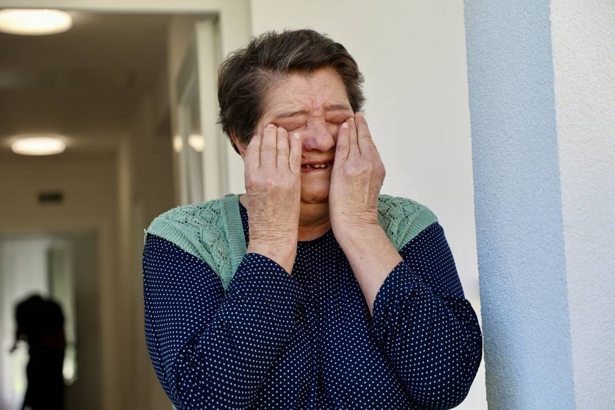 Violeta donirala dvije montažne kuće obiteljima u Jablanici i u Buturović Polju