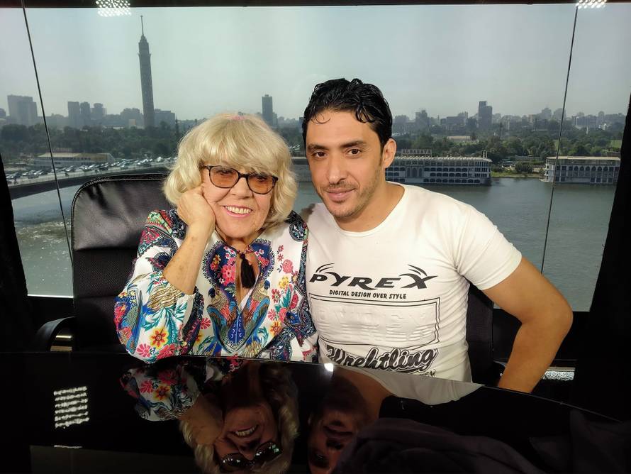 Baka (82) otkrila najdražu pozu u seksu s mlađim mužem (36): 'Sve drugo bi mi bilo prebolno'