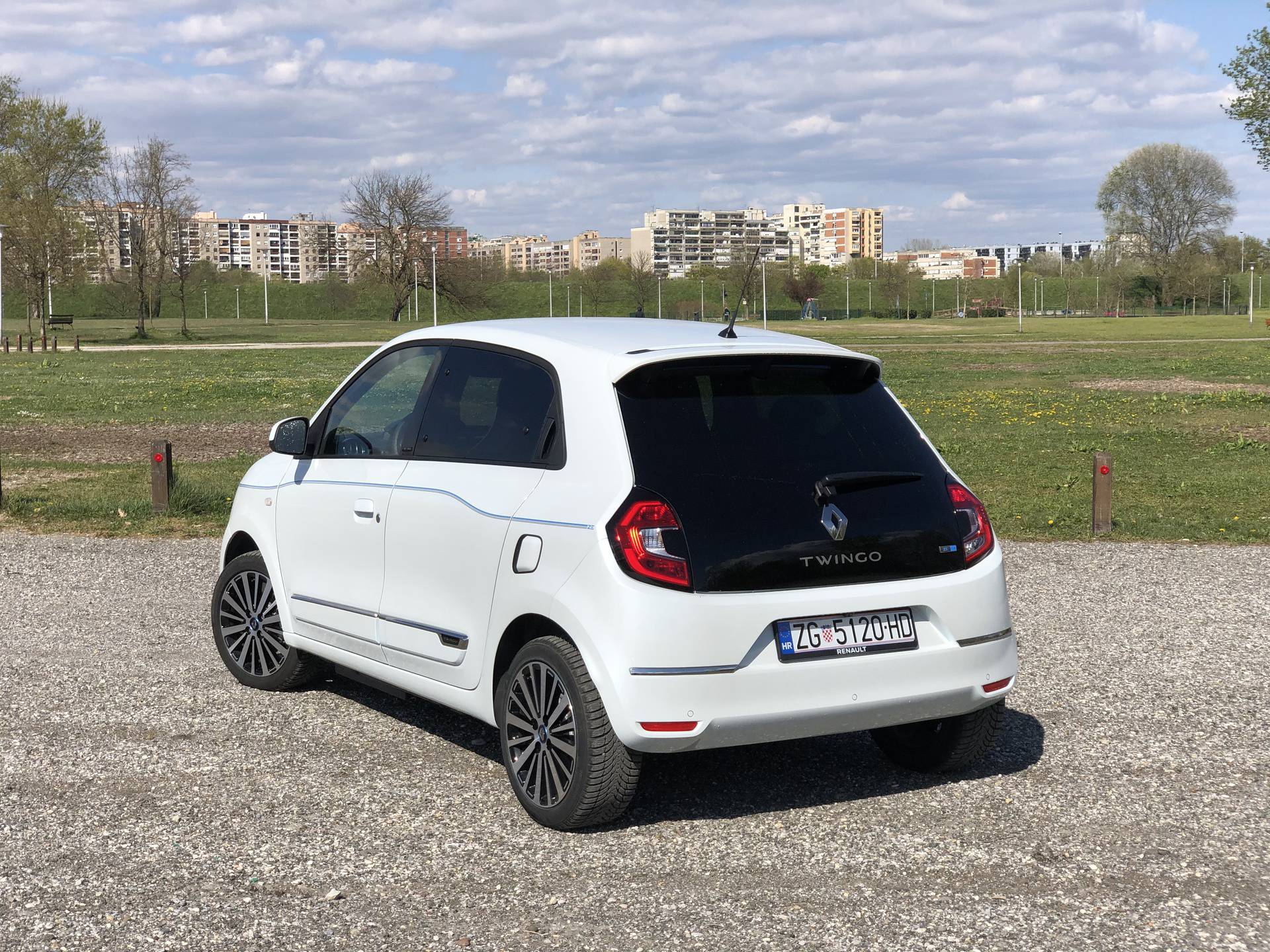 Renault Twingo - električni auto za grad i to po 'cijeni' benzinca